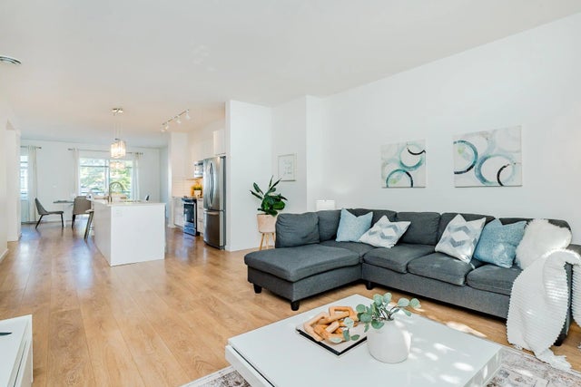 18505 Laurensen Place 601, Surrey