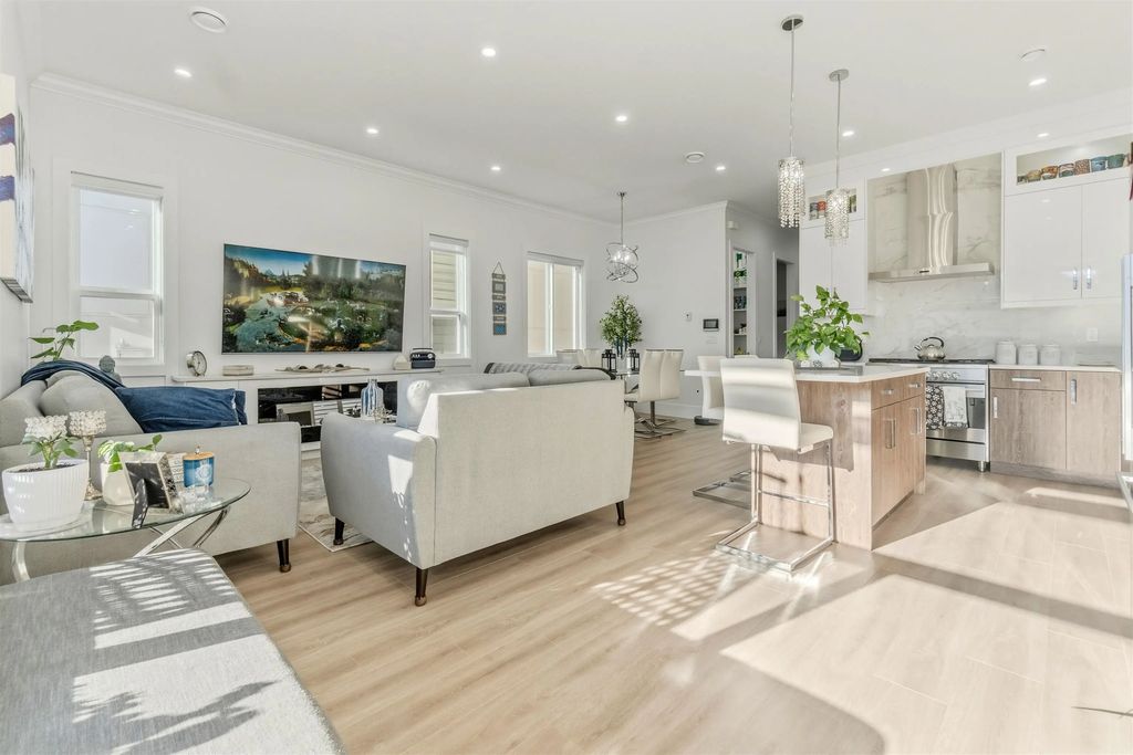 5961 128 Street, Surrey