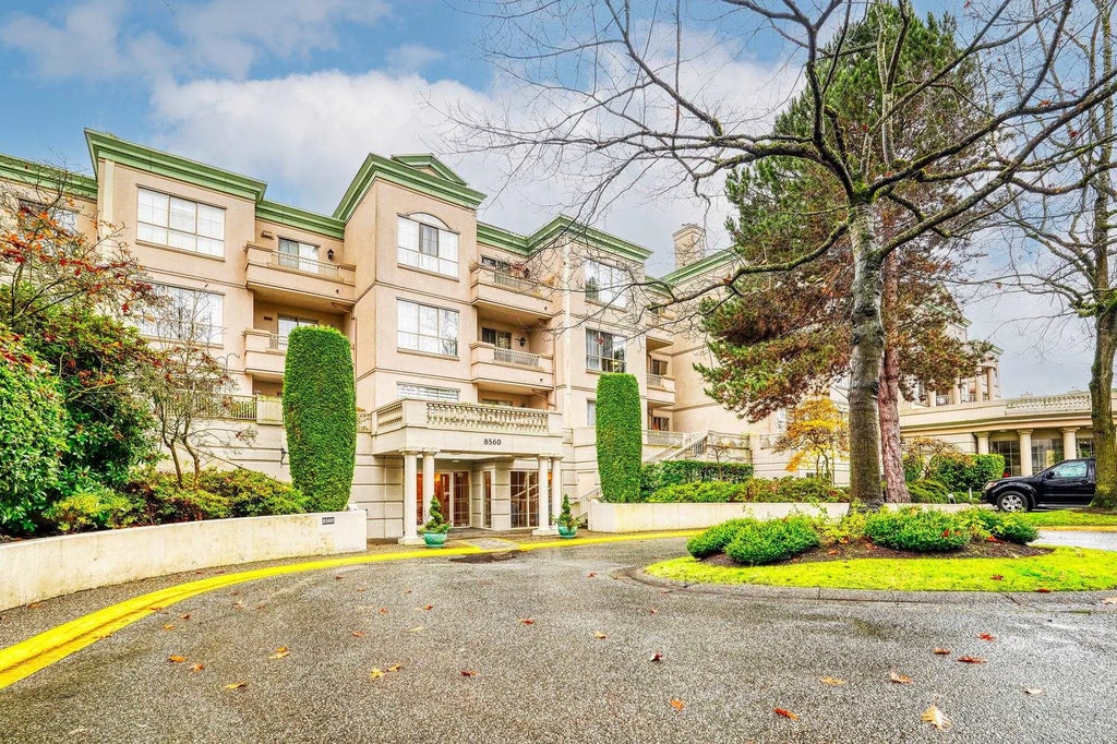 8560 General Currie Road 307, Richmond