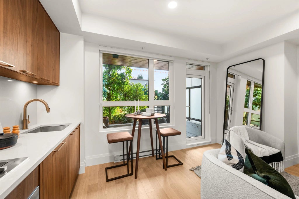 2550 Garden Drive 106, Vancouver