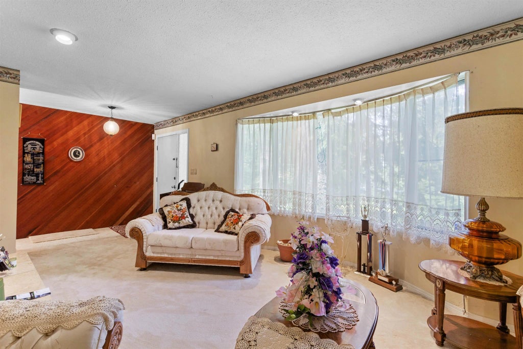 11668 272 Street, Maple Ridge