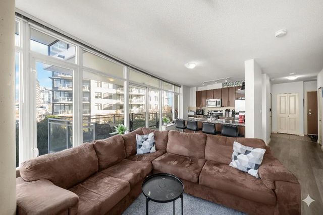 898 Carnarvon Street 1006, New Westminster