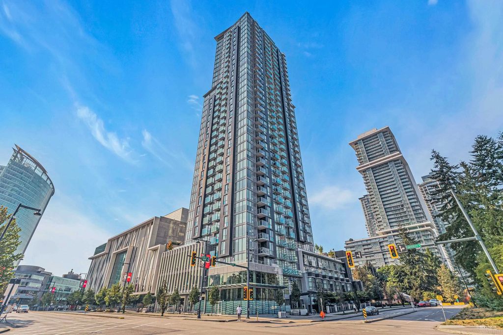 13438 Central Avenue 806, Delta