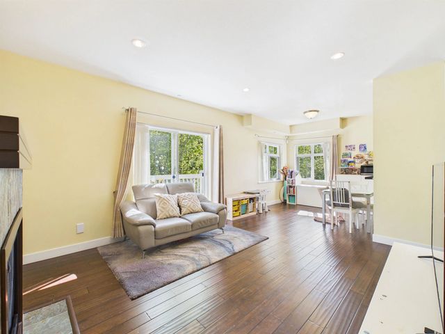 7388 Macpherson Avenue 141, Burnaby
