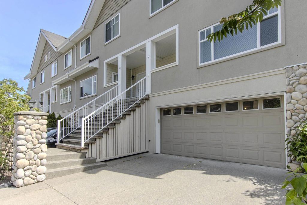 1200 Edgewater Drive 2, Squamish