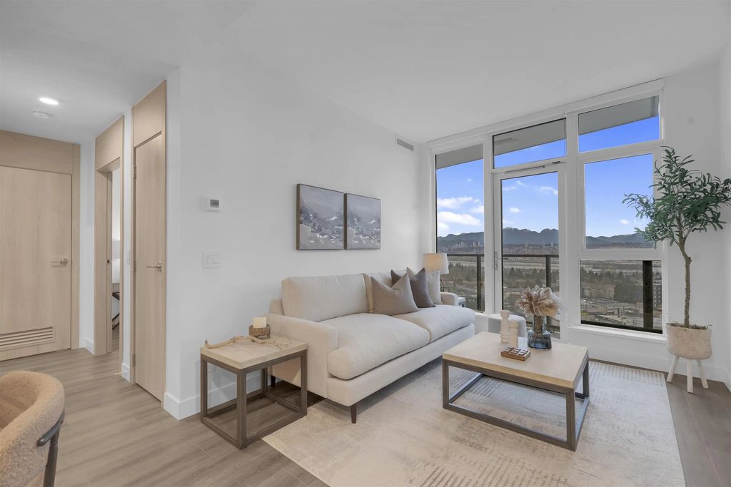10750 135a Street 1501, Surrey