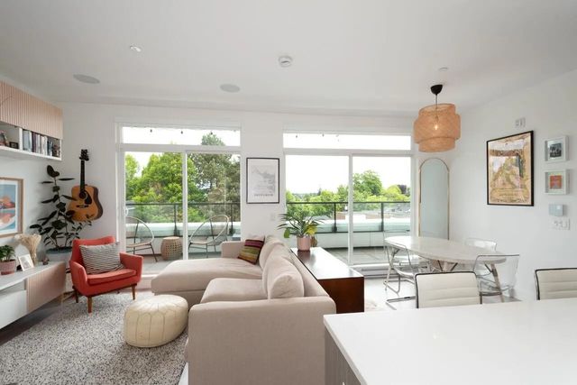 979 E 19th Avenue Ph2, Vancouver
