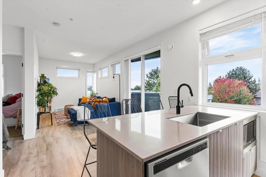 32838 Landeau Place 401, Abbotsford