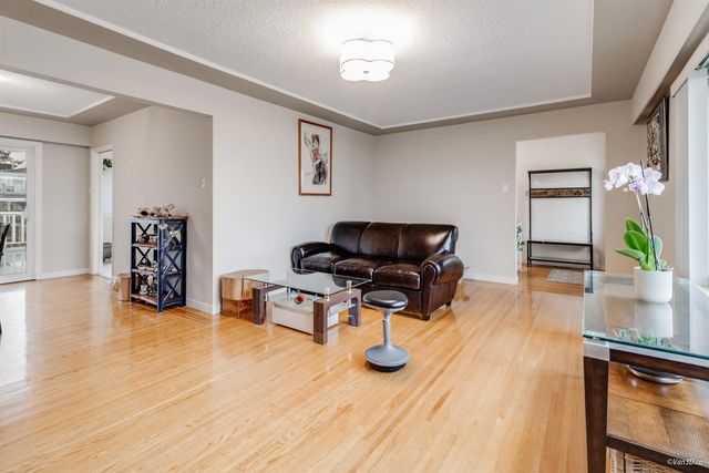 6555 St. Charles Place, Burnaby