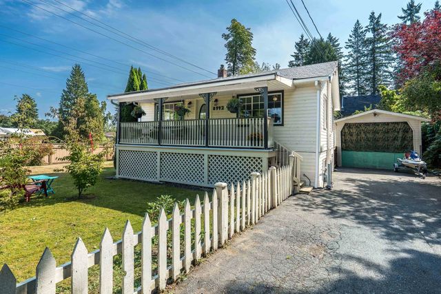 8992 Royal Street, Langley