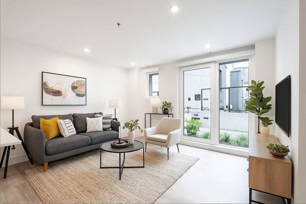 2085 E 1st Avenue 109, Vancouver