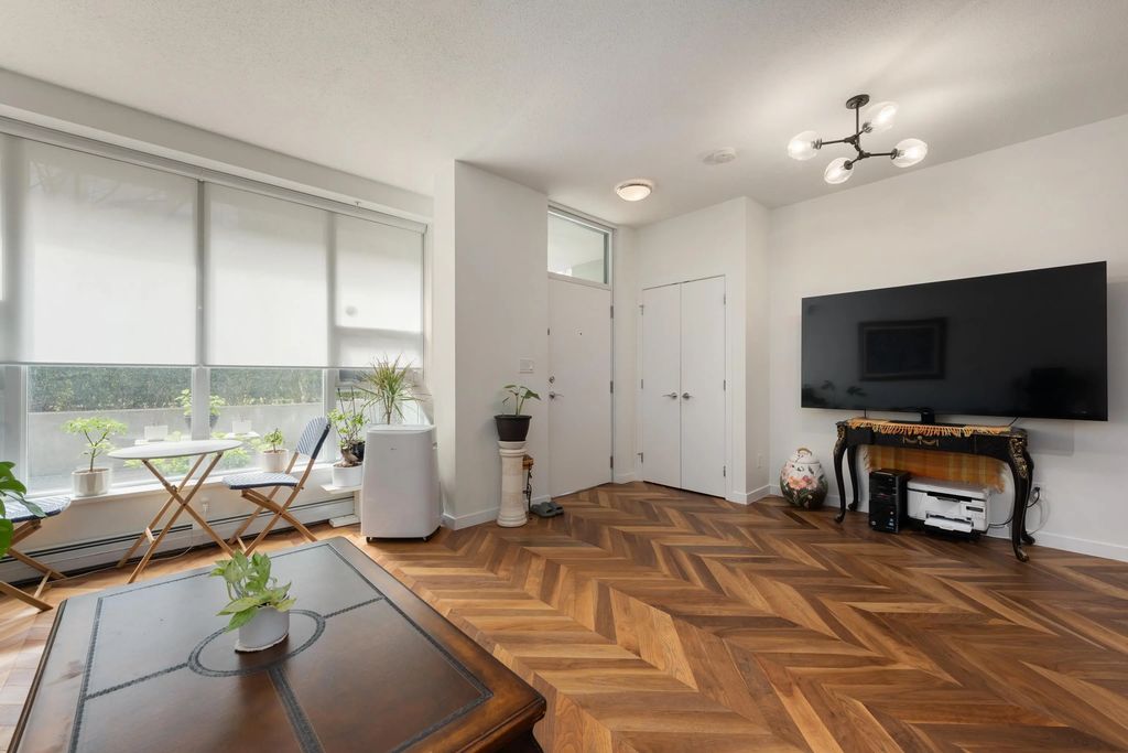 108 W 1st Avenue 253, Vancouver