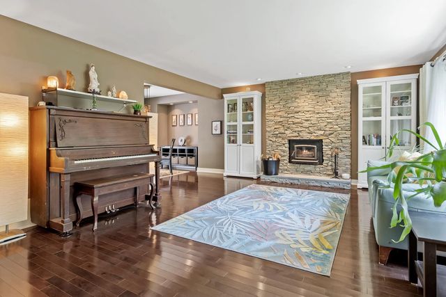 7965 Burnfield Crescent, Burnaby