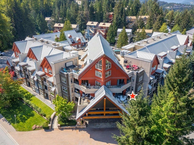 2050 Lake Placid Road 301, Whistler