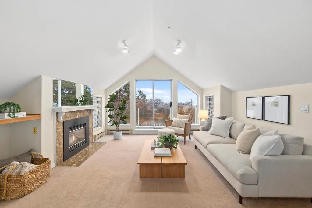 3274 W 1st Avenue, Vancouver