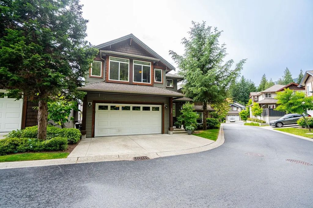 1705 Parkway Boulevard 25, Coquitlam