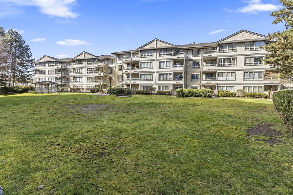 4990 Mcgeer Street 107, Vancouver