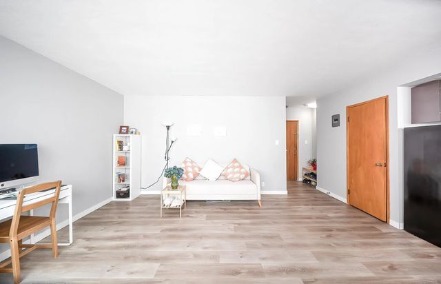 8622 Selkirk Street 108, Vancouver