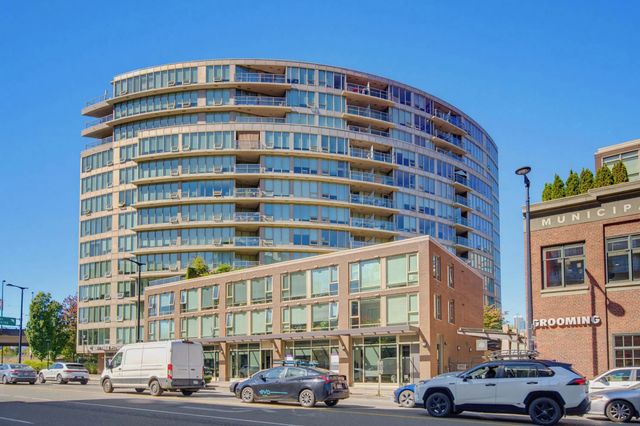 445 W 2nd Avenue 211, Vancouver