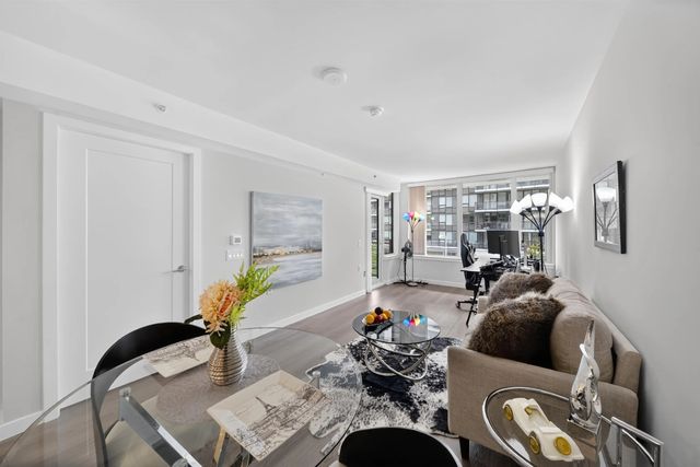 8699 Hazelbridge Way 507, Richmond