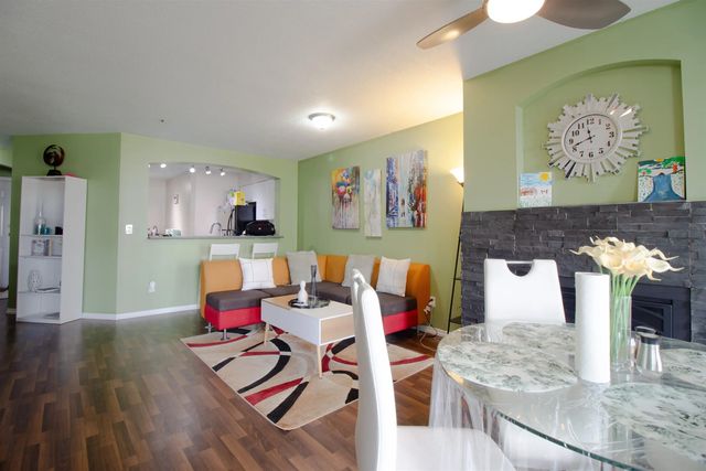 20120 56 Avenue 306, Langley