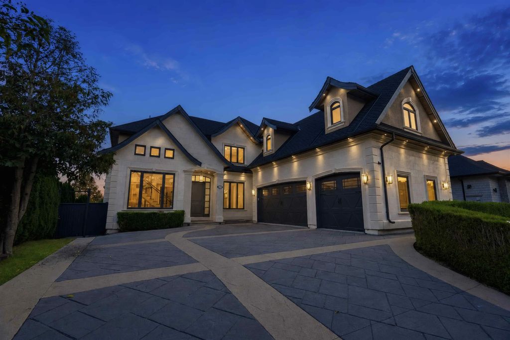 16636 57 Avenue, Surrey