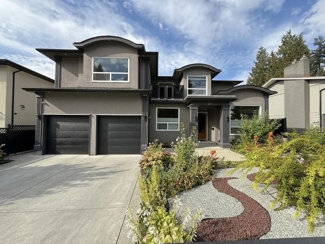 1211 Foster Avenue, Coquitlam