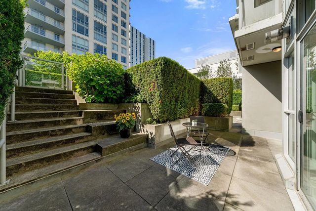 6080 Iona Drive 102, Vancouver