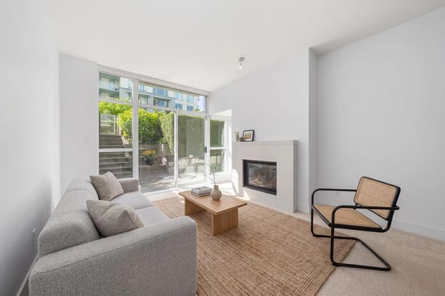 6080 Iona Drive 102, Vancouver