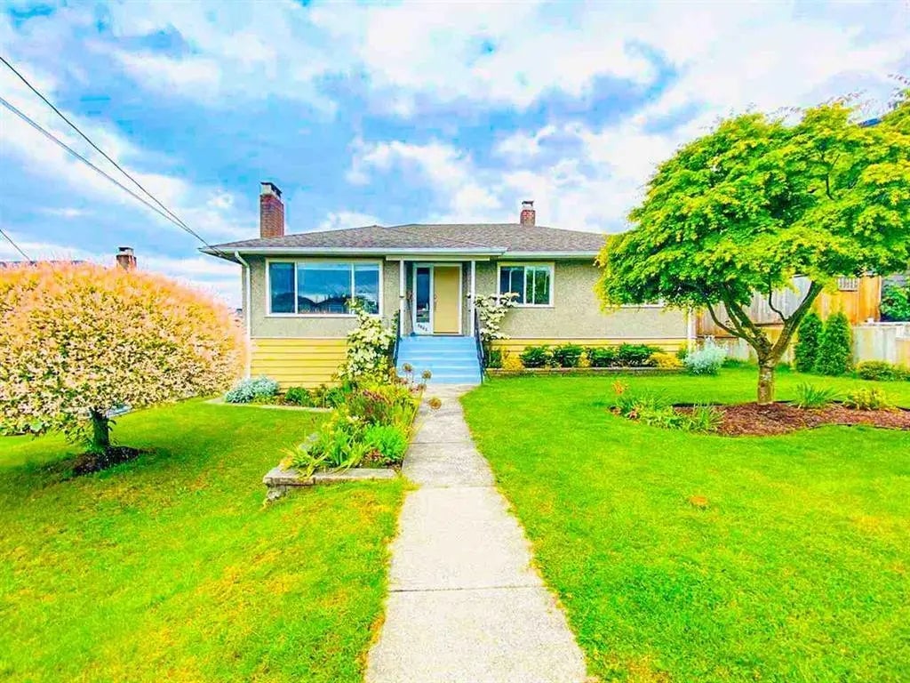 5662 Booth Avenue, Burnaby