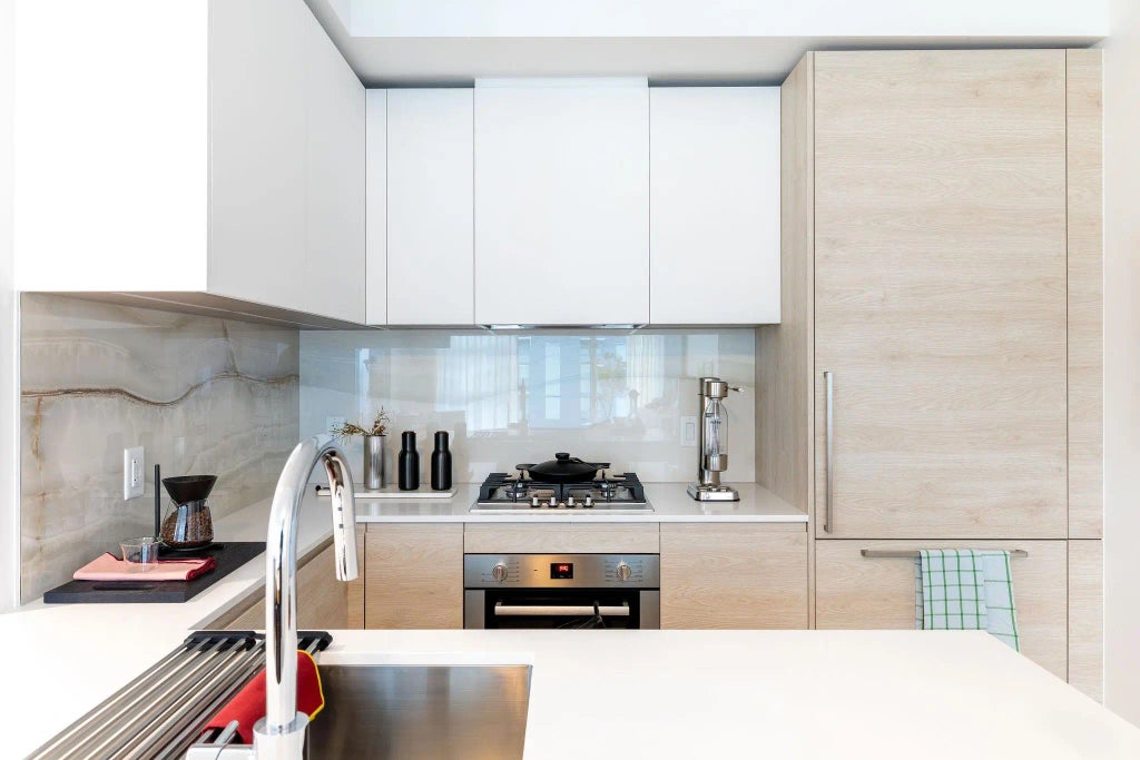 660 Quayside Drive 2806, New Westminster