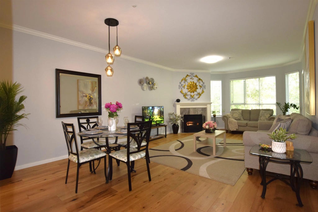 5646 200 Street 304, Langley