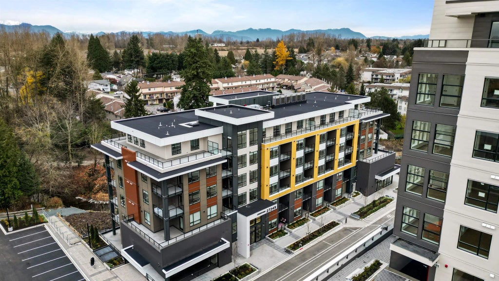 27249 Aldergrove Town Center Drive 110, Langley