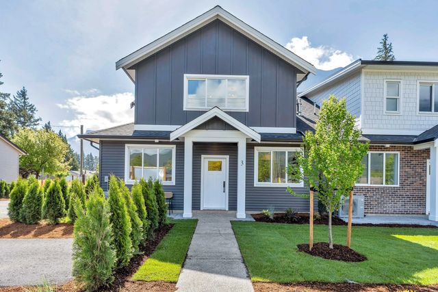 558 Park Street 3, Hope