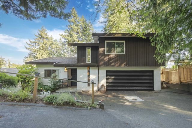 2270 Dawes Hill Road, Coquitlam