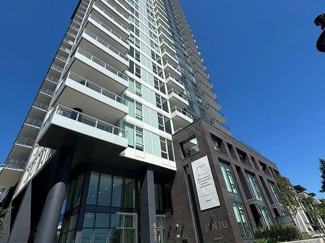 537 Cottonwood Avenue 1503, Coquitlam