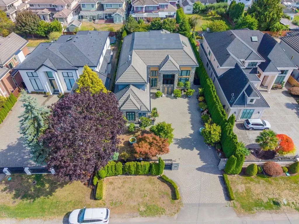 8828 Cooper Road, Richmond