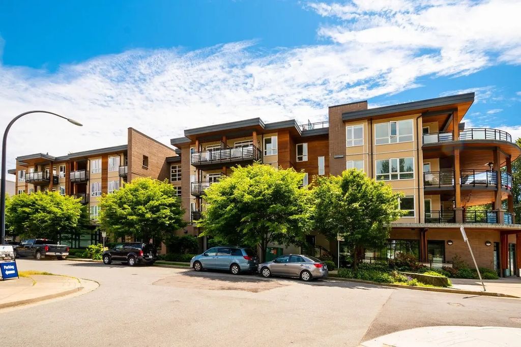 733 W 14th Street 417, North Vancouver