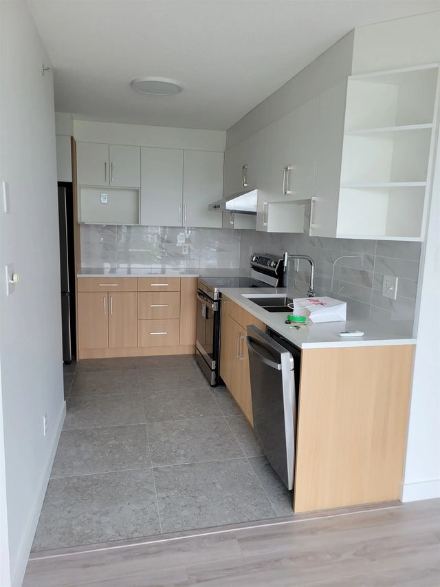 5911 Alderbridge Way 1202, Richmond