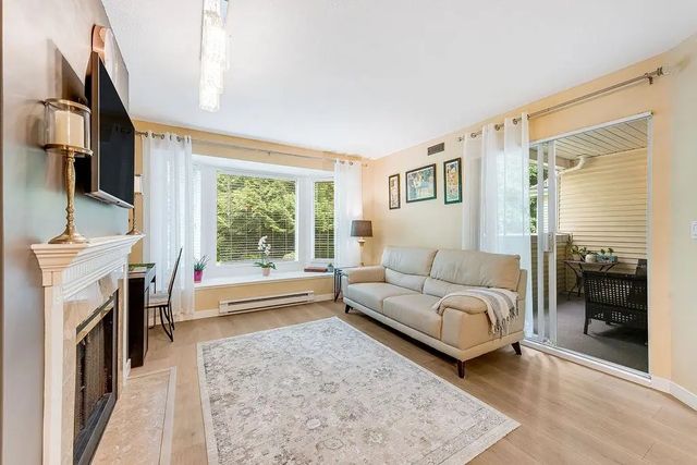 6860 Rumble Street 205, Burnaby