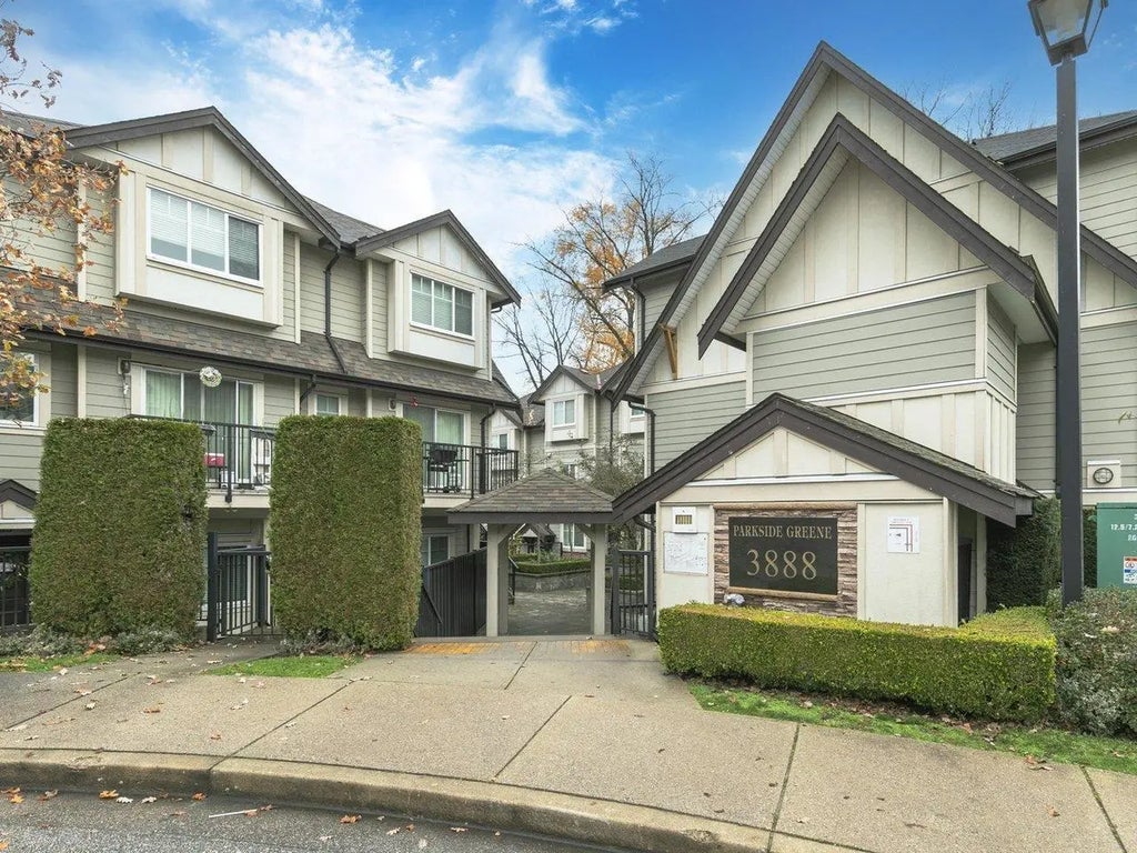 3888 Norfolk Street 226, Burnaby