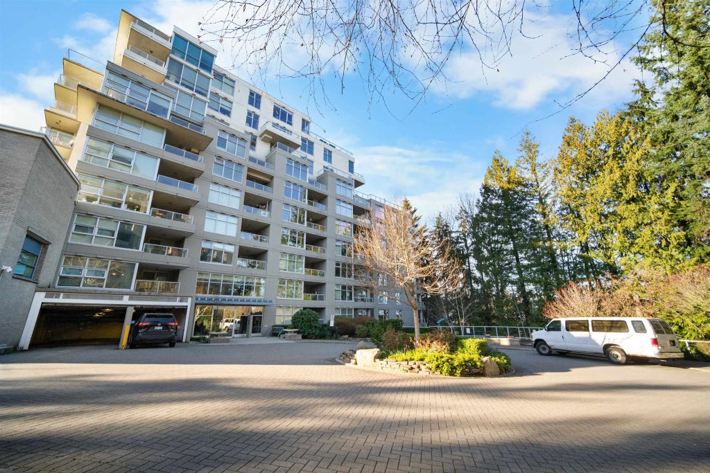 9232 University Crescent 409, Burnaby