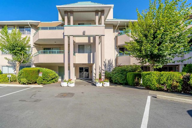 33175 Old Yale Road 221, Abbotsford