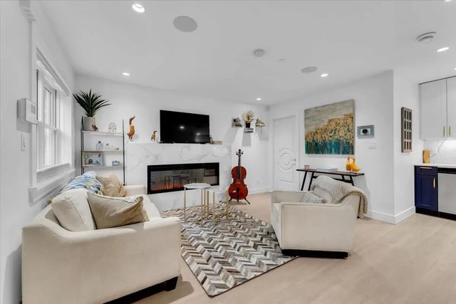 1020 Odlum Drive, Vancouver