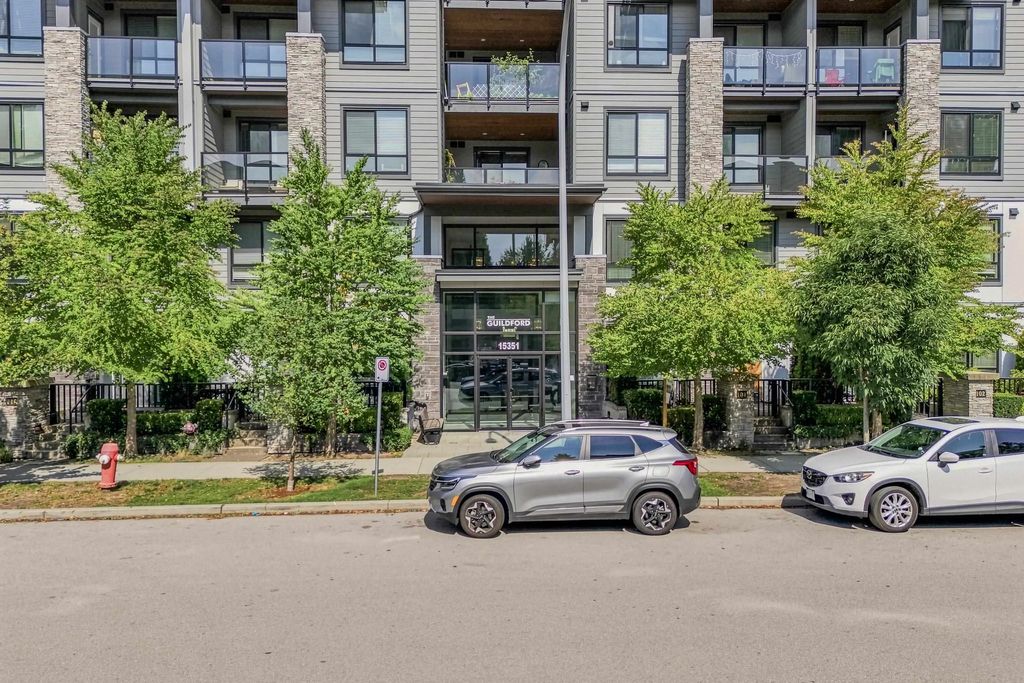 15351 101 Avenue 301, Surrey