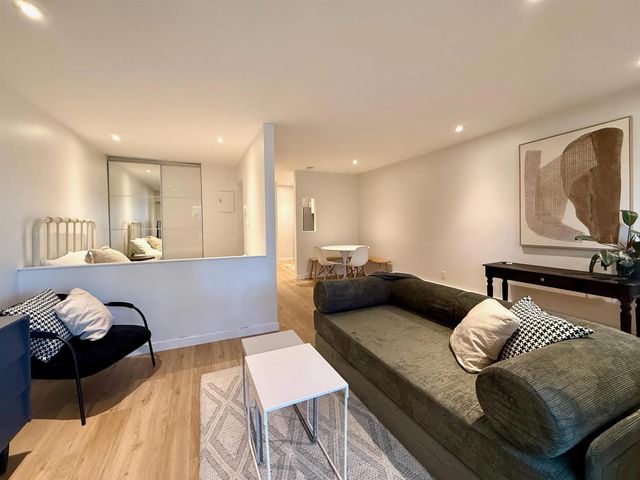 2190 W 7th Avenue 219, Vancouver