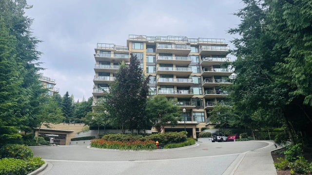 1415 Parkway Boulevard 301, Coquitlam