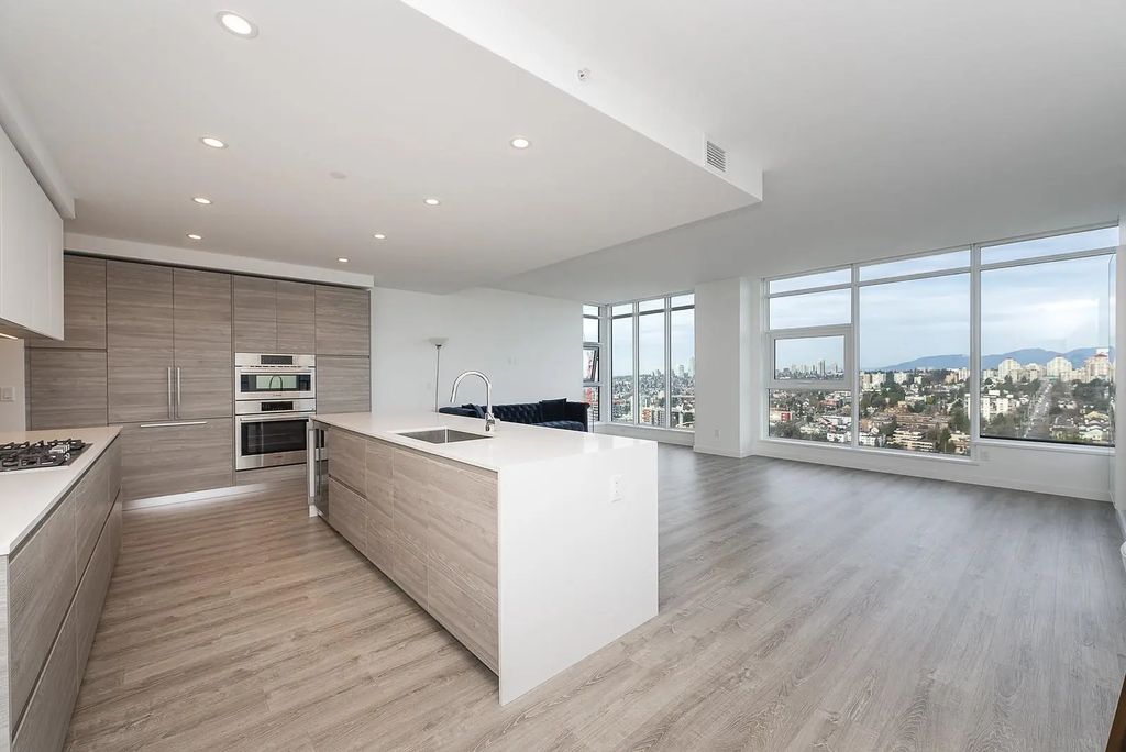 660 Quayside Drive 3602, New Westminster