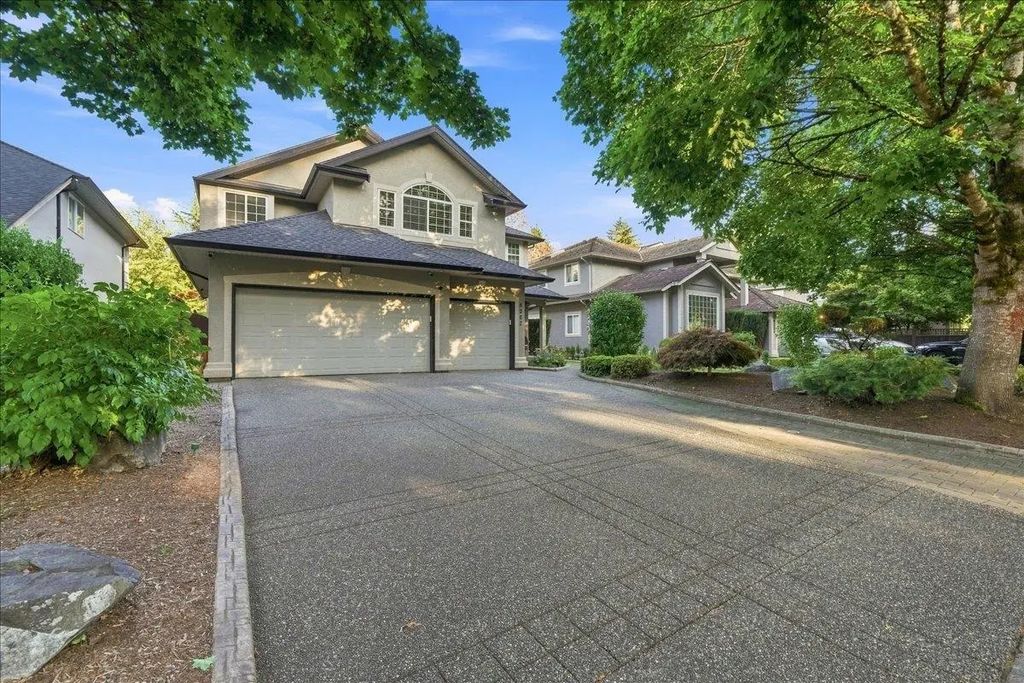 9362 207 Street, Langley