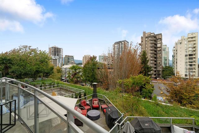 1688 Robson Street 306, Vancouver